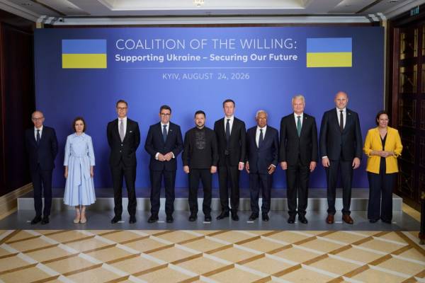 Подарунки "Коаліції охочих" на 35-ту річницю відновлення Незалежності 12