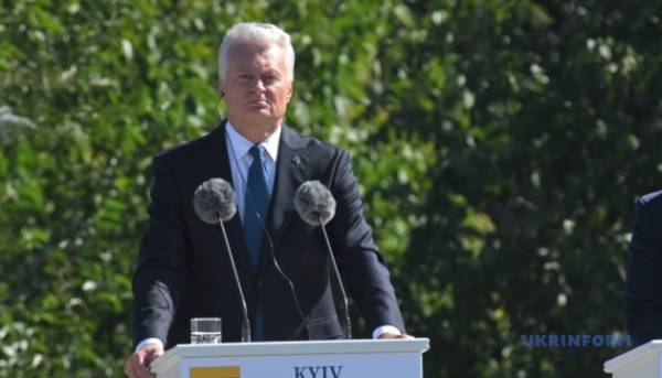 Глава Литви виступив у Києві з промовою українською мовою 9 Глава Литви виступив у Києві з промовою українською мовою 9