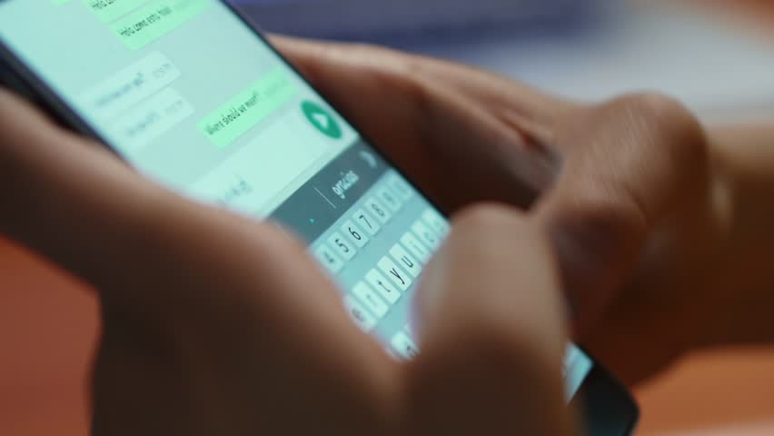 Як увімкнути зникаючі повідомлення у WhatsApp: таймер, групи й межі приватності 11 Як увімкнути зникаючі повідомлення у WhatsApp: таймер, групи й межі приватності