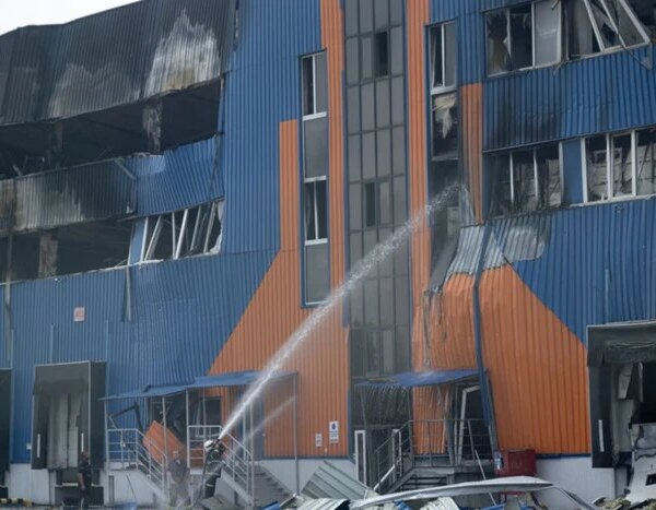 Український бізнес зазнав збитків у понад 400 тис. кв. м складських приміщень внаслідок російських атак, повідомляє Forbes.