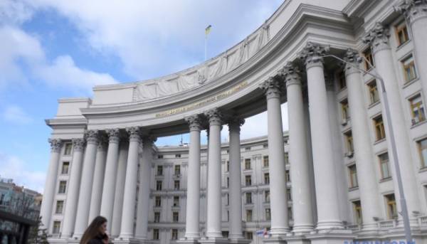 Українське МЗС заявило, що ніколи не визнає російську окупацію грузинських територій. 10 Українське МЗС заявило, що ніколи не визнає російську окупацію грузинських територій. 10