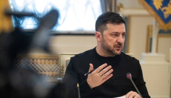 Глава держави оголосив про введення нових обмежень щодо російського військово-промислового комплексу та фінансових мереж.