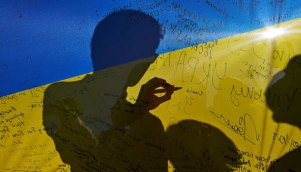 Кому з політиків українці довіряють найбільше