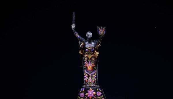 До Дня Незалежності у Києві представлять артінсталяцію «Майбутнє пам’ятає»