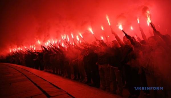 Річниця трагедії в Оленівці та сталевий «Фенікс» у Радушному