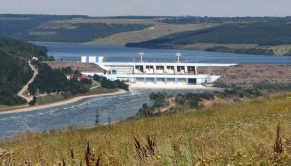 Проблеми з водою в Дністрі наростають: Україна та Молдова досягли&hellip;