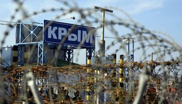 Двом російським «дослідникам» висунули обвинувачення через незаконні розкопки в Криму.