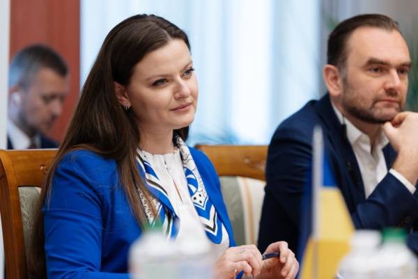 Місія МВФ провела зустріч із керівництвом Мінфіну - обговорювали стан економіки та державний бюджет на 2027 рік. 8
