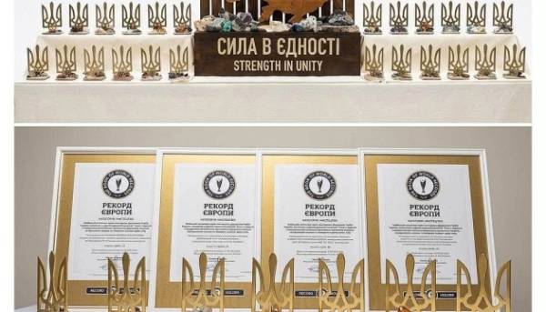 Рекорд Європи: Унікальна добірка гербів від мешканки Хмельницького регіону