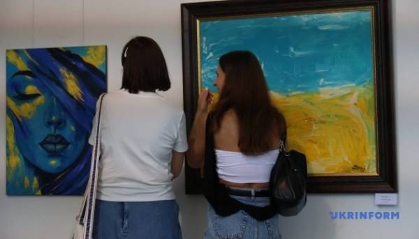 У столиці України запрацювала експозиція, присвячена Дню Незалежності 9 У столиці України запрацювала експозиція, присвячена Дню Незалежності 9