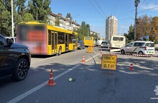 Автокатастрофа на Чоколівському проспекті: двоє загинули, четверо дістали поранення (фото) 12