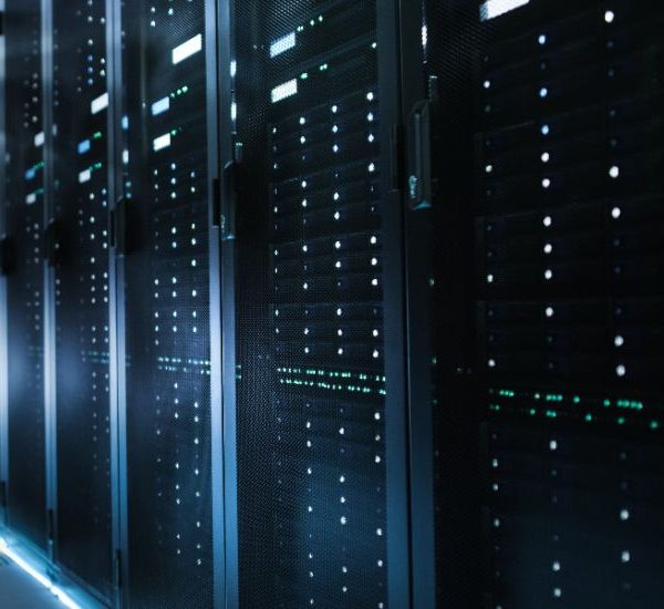 Техногіганти вклали понад трильйон доларів у цифрову інфраструктуру з 2023 року