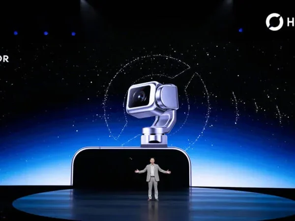 Honor представила Robot Phone: робо-камера з двома 200-Мп сенсорами