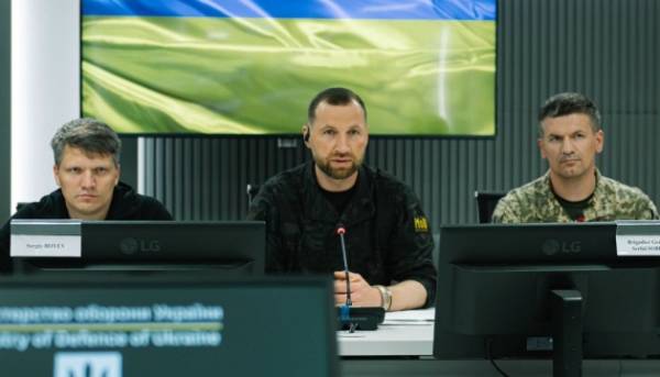 Авіація, ППО та виробництво безпілотників: Зустріч Хмари з міністром оборони Великобританії
