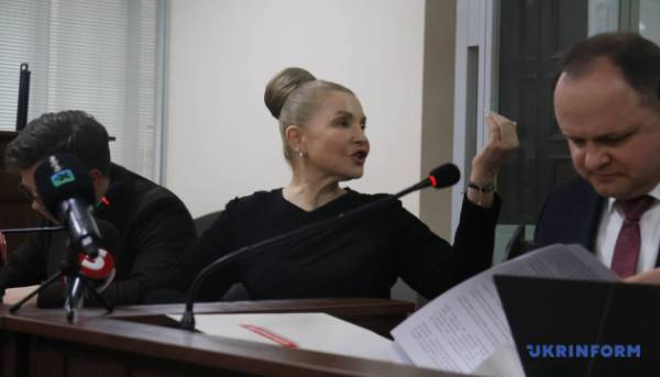 Підготовче судове засідання щодо справи Тимошенко відновлять у вересні, захисники подали декілька клопотань