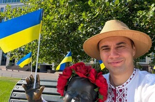 Малечі-засновники Києва на Поштовій площі отримали новий вигляд до Дня Незалежності 20