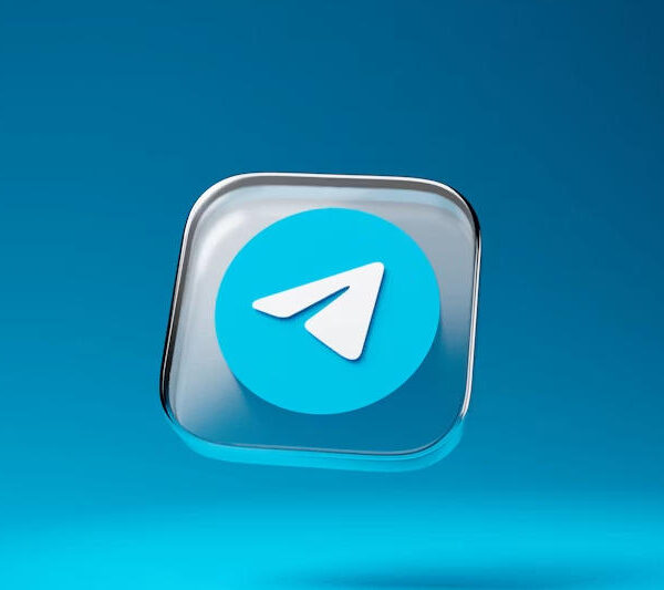 Дуров: Вилучення Telegram з App Store – акт шантажу