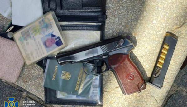 СБУ: Російські спецслужби найняли вбивцю від імені СБУ, щоб замахнутися на командира “Хартії”.