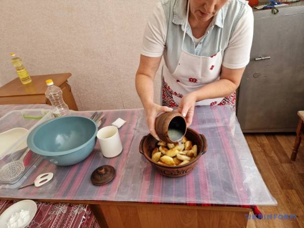 Чи готувала Одарка карася для Карасів? 22
