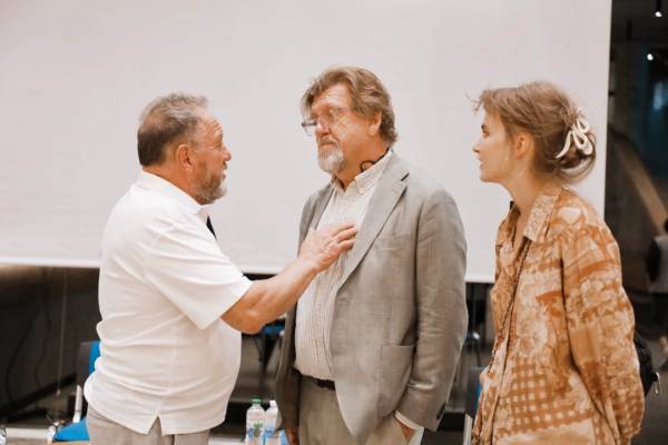 Керівник мистецького напрямку американського The Public Theater побував у Театрі на Подолі. 7