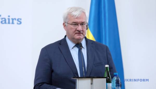 Сибіга провів переговори з міністром закордонних справ Єгипту щодо безпеки в Чорноморському регіоні 14