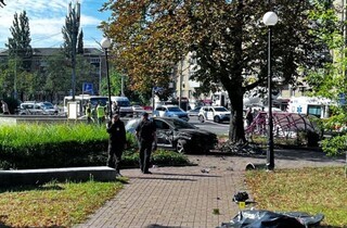 Автокатастрофа на Чоколівському проспекті: двоє загинули, четверо дістали поранення (фото) 22