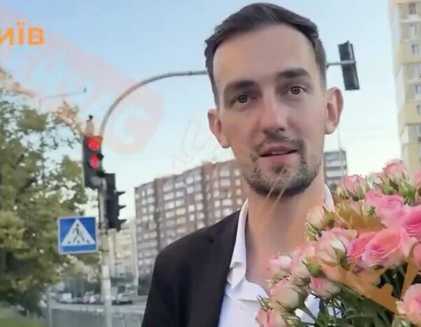 «Ніщо нас не зламає»: киянин вразив інтернет своїм вчинком після атаки