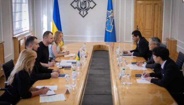 Головна 130 Секретар Ради національної безпеки та оборони провів переговори з японським…