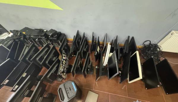Масштабна операція: в Україні викрито 94 центри шахрайства
