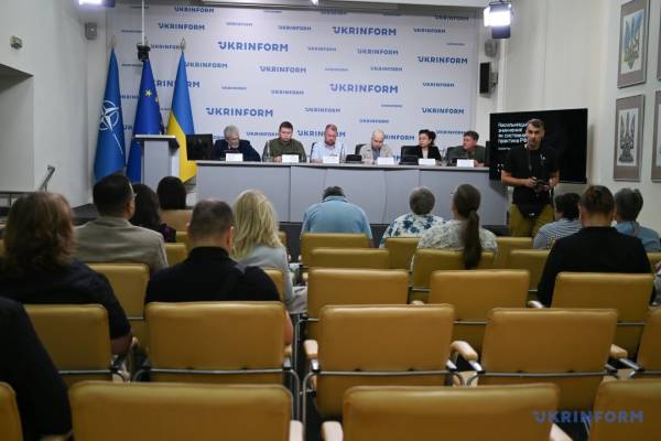 Росія може тримати понад 118 тисяч українців у неволі та без контактів, повідомляє Координаційний штаб. 12