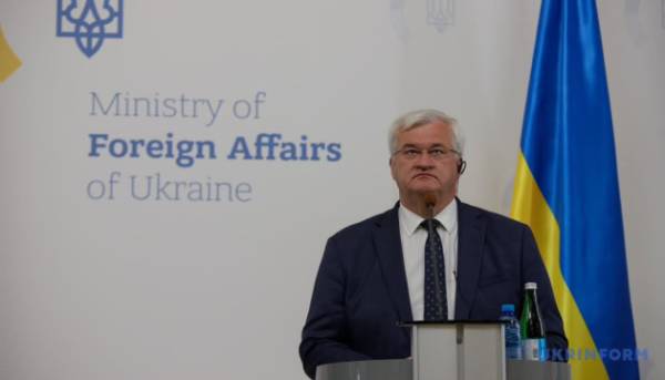 Ракетні установки КНДР, розміщені в Росії, стануть легітимною військовою мішенню для Збройних сил України – Сибіга.