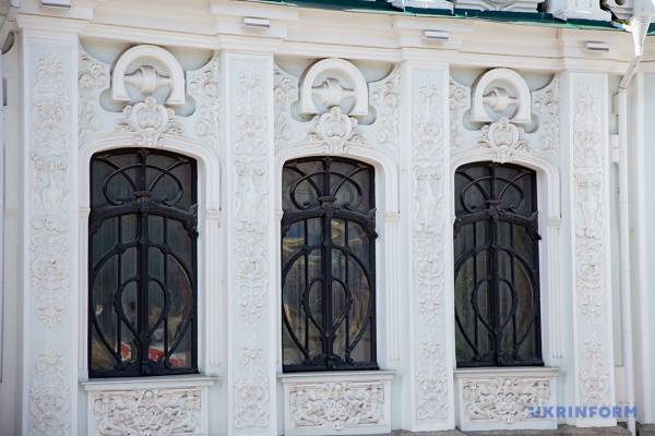Місцеві історії та справжність краєзнавчого музею в Кропивницькому: модернізований варіант 30 Місцеві історії та справжність краєзнавчого музею в Кропивницькому: модернізований варіант 30