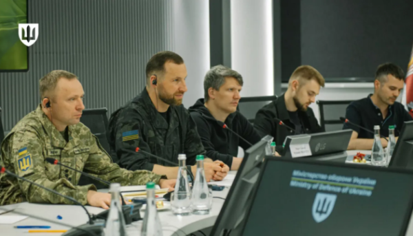 Україна та Латвія обговорили потреби Сил оборони та допомогу військовим