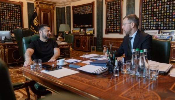 Головна 66 Президент України визначив три головні напрямки дипломатичних зусиль країни на найближчі кілька тижнів.