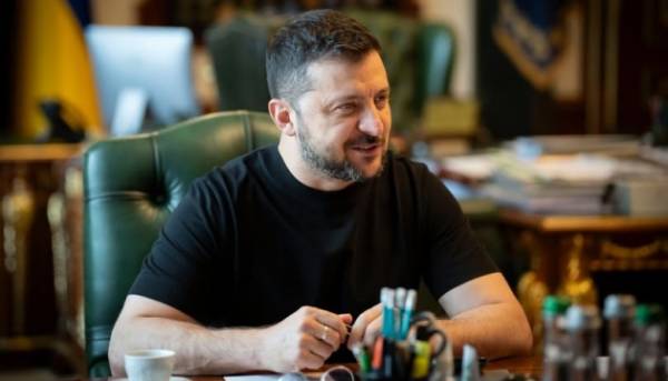 Головна 76 Володимир Зеленський висловив вдячність Сенату Сполучених Штатів за ініціативу щодо посилення обмежень стосовно Російської Федерації та Ісламської Республіки Іран.