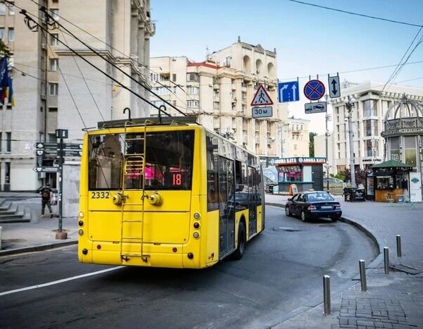 Тролейбусні маршрути в центрі Києва 24 серпня будуть об’їзними (ілюстрація)