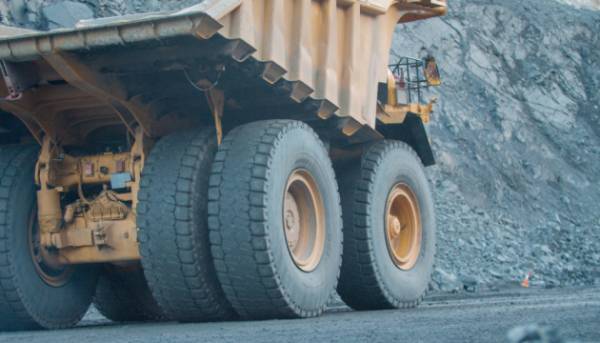 Ferrexpo припиняє видобуток залізної руди в Україні на невизначений термін