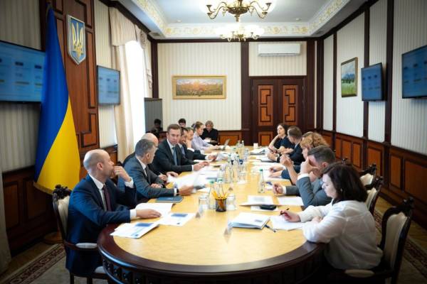 Уряд пришвидшить виконання умов програми Ukraine Facility для отримання коштів ЄС - Корецький 4