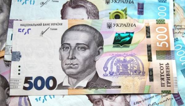 Податкова служба відновила бюджет України, автоматично стягнувши понад 1 мільярд гривень боргу.