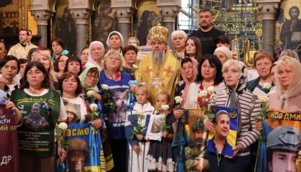 У столиці відбулася спільна молитва з нагоди Міжнародного дня безвісти зниклих. 12