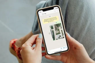 how to send photos on whatsapp
