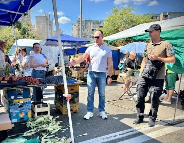 У столиці склали протоколи щодо продавців на ярмарках, які порушують&hellip;