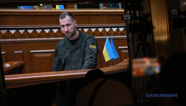 Головна 63 Євген Хмара був призначений міністром оборони