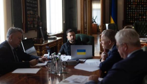 Зеленський провів переговори зі Стуббом щодо зміцнення протиповітряної оборони та методів для досягнення миру з Росією.