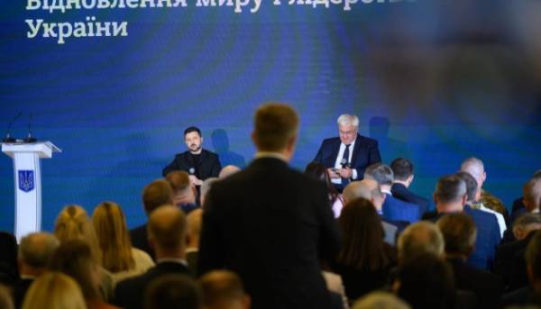 Зеленський: Україна захищає інші держави від намірів Путіна скласти радянський «пазл»