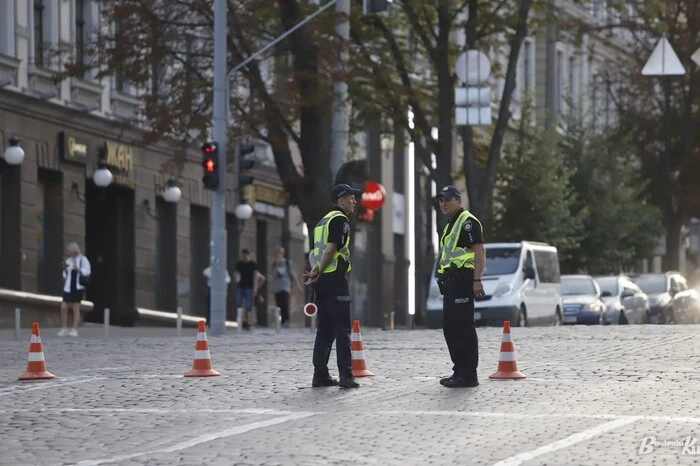 У Києві три дні поспіль обмежуватимуть рух у центрі