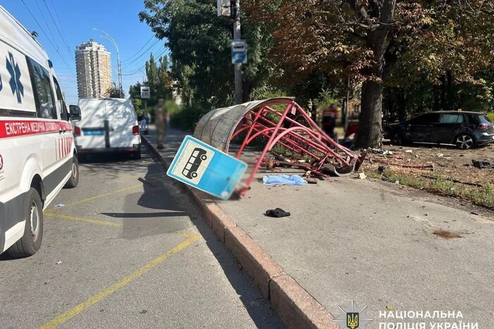 Головна 82 Смертельна дорожньо-транспортна пригода на Чоколівському бульварі: водія Volkswagen визнано підозрюваним