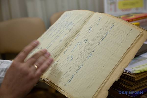 Місцеві історії та справжність краєзнавчого музею в Кропивницькому: модернізований варіант 28 Місцеві історії та справжність краєзнавчого музею в Кропивницькому: модернізований варіант 28