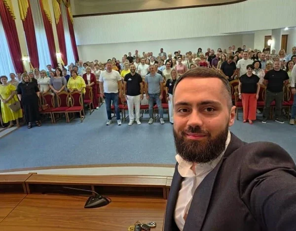 Кирило Фесик залишає посаду голови Оболонської РДА, пропрацювавши там шість років.