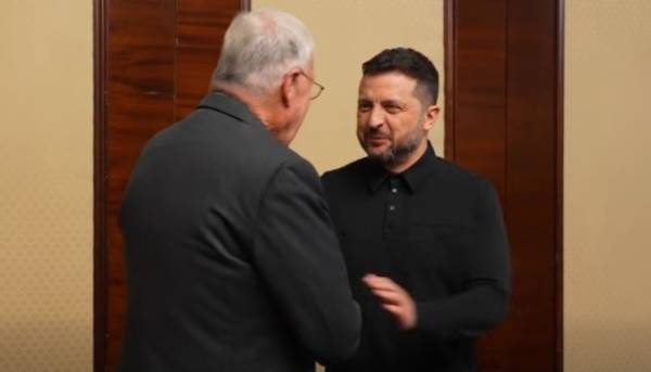 Головна 78 Зеленський та Келлог обговорили захист від російських атак на цивільні об’єкти